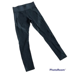 Michi Mesh Pattern Leggings